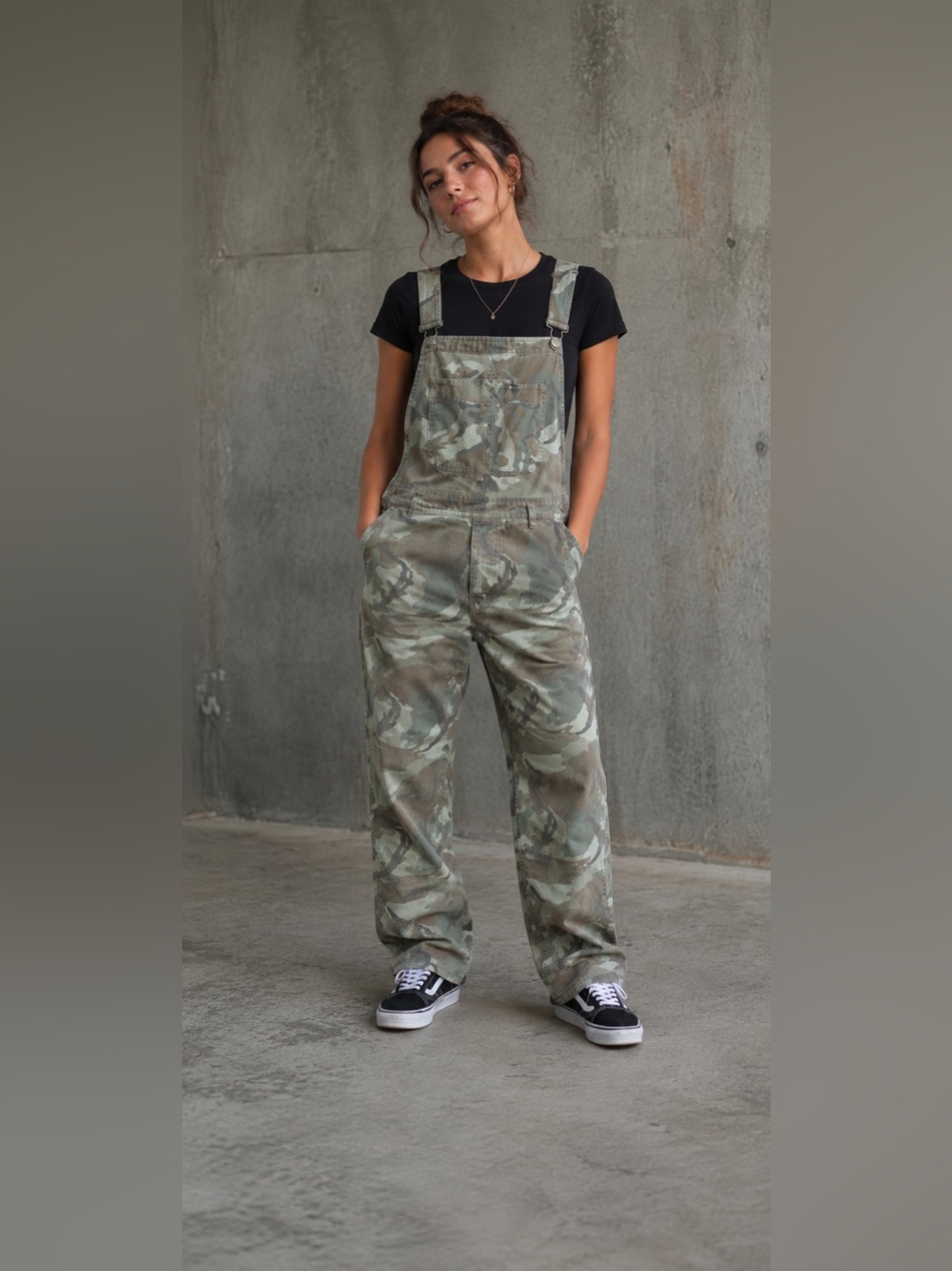 Urban Outfitters Camouflage Drop-In Overalls in Light Green & Gray Unisex